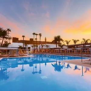 riu-palace-oasis.maspalomashotels.com/